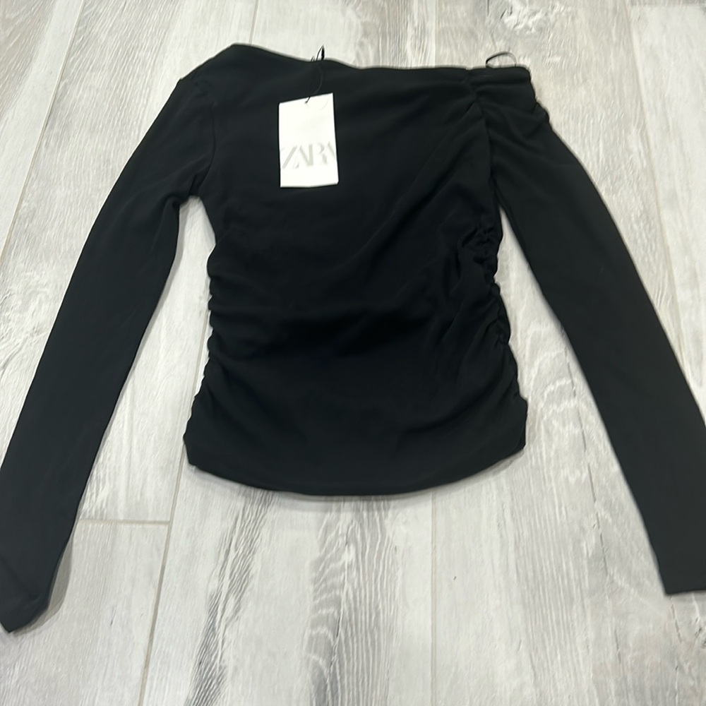black zara top